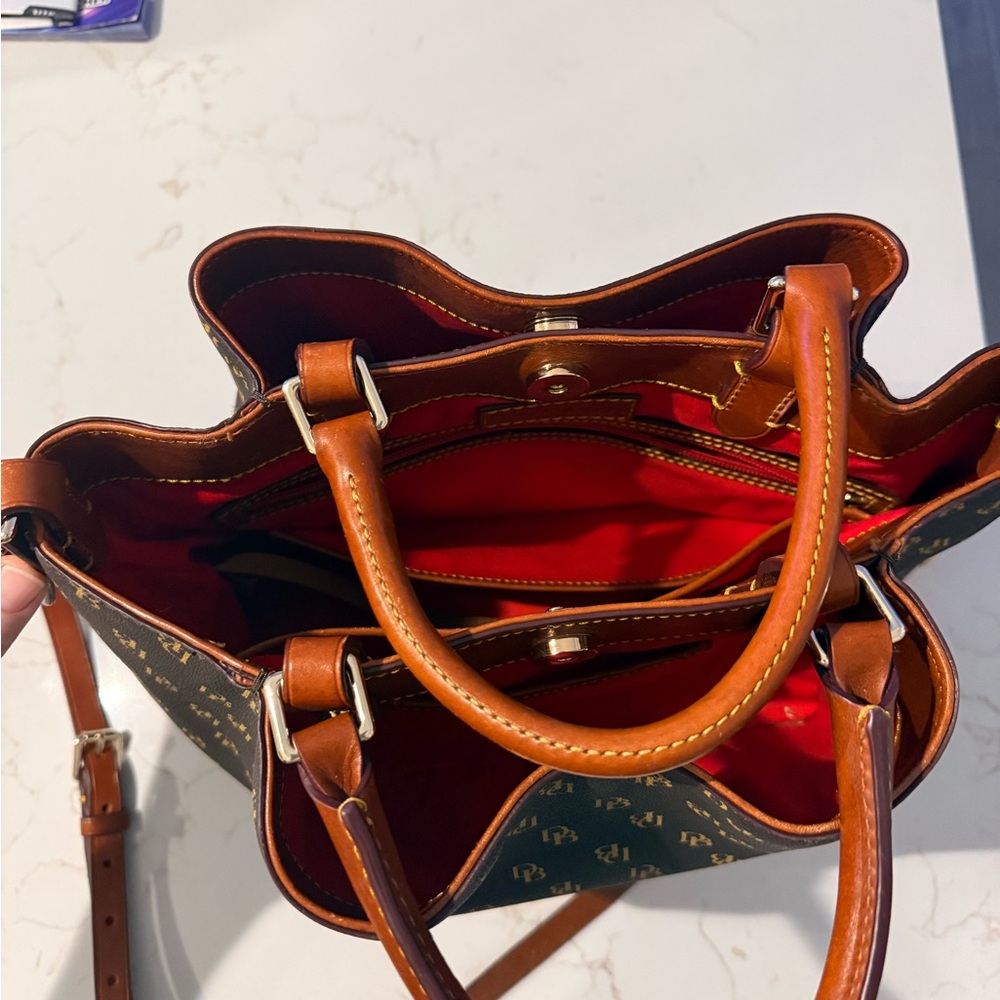 Dooney & Bourke Brown Crossbody Brenna Greta satchel with Gold Monogram - Picture 6 of 11